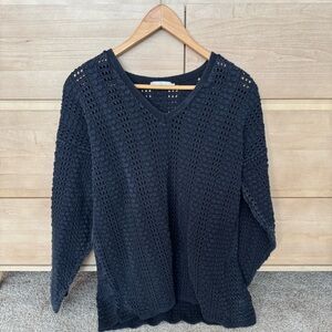 Dark Navy Loose Knit V-Neck Sweater Size Medium